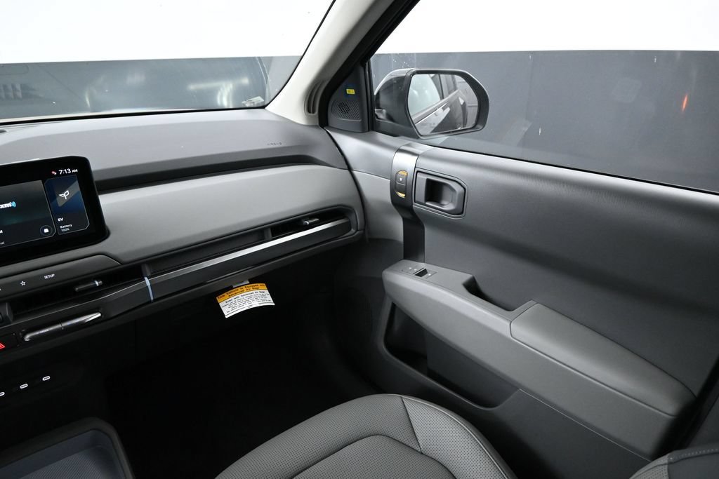 New 2027 Aurora Black Pearl Kia Wind image 13