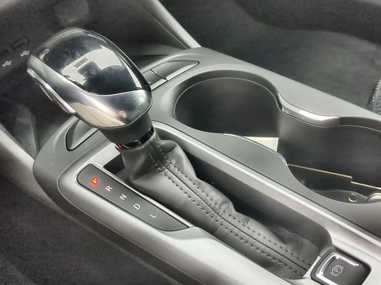 New 2026 Ebony Twilight Metallic Buick Preferred image 15