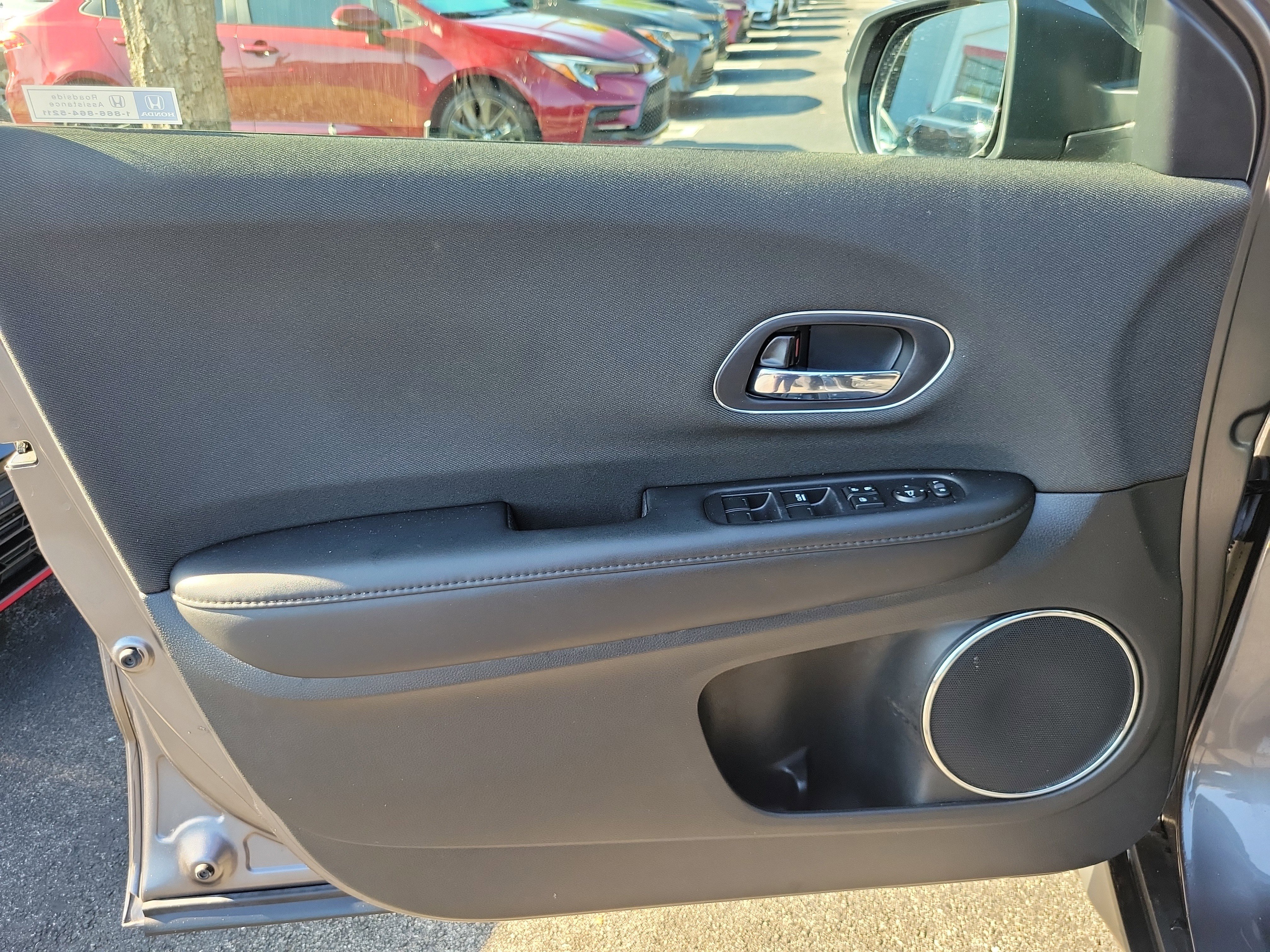 Used 2022 Gray Honda EX image 12