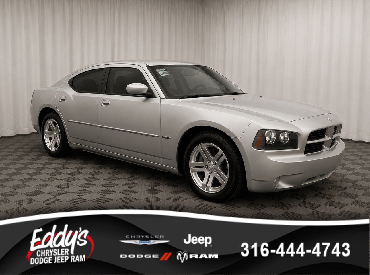Used 2006  Dodge R/T image 1