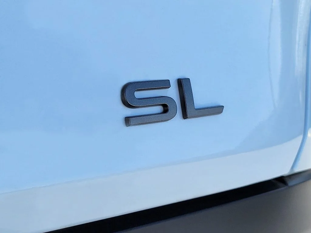New 2026 White Nissan SL image 10
