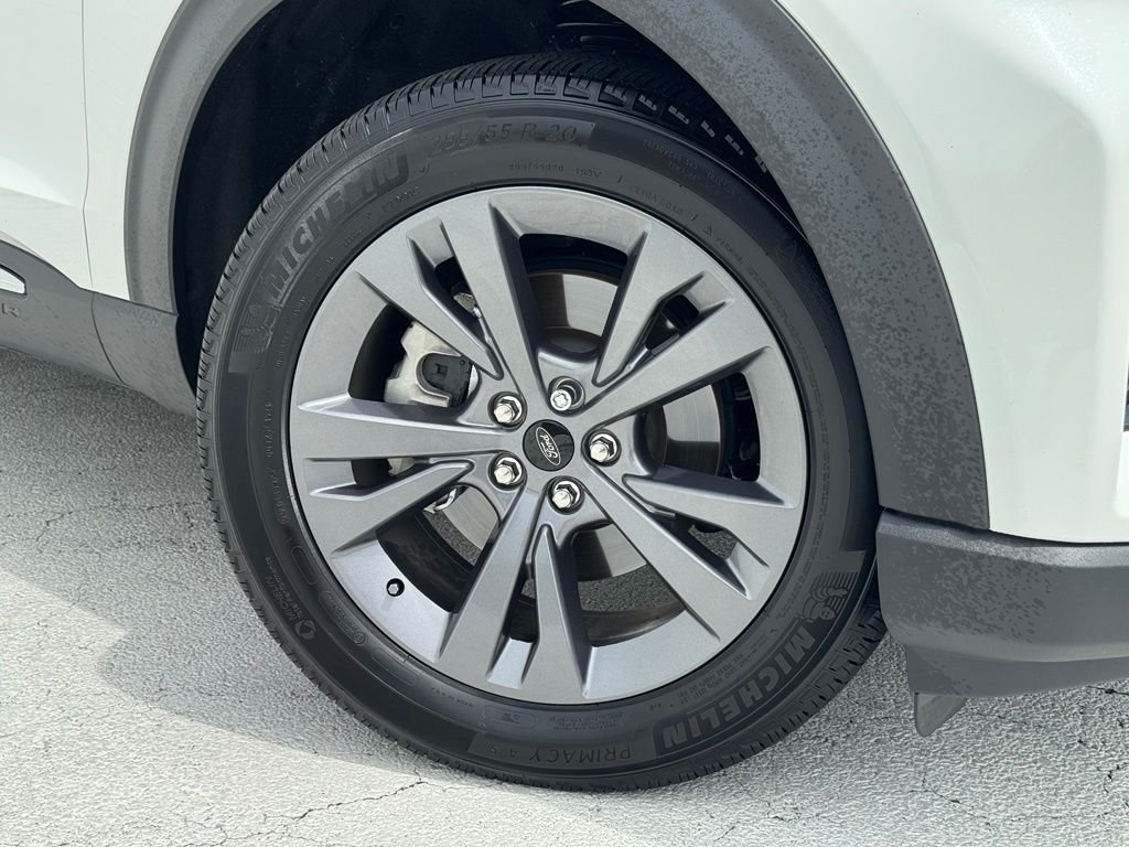 Used 2025 White Ford Active image 6