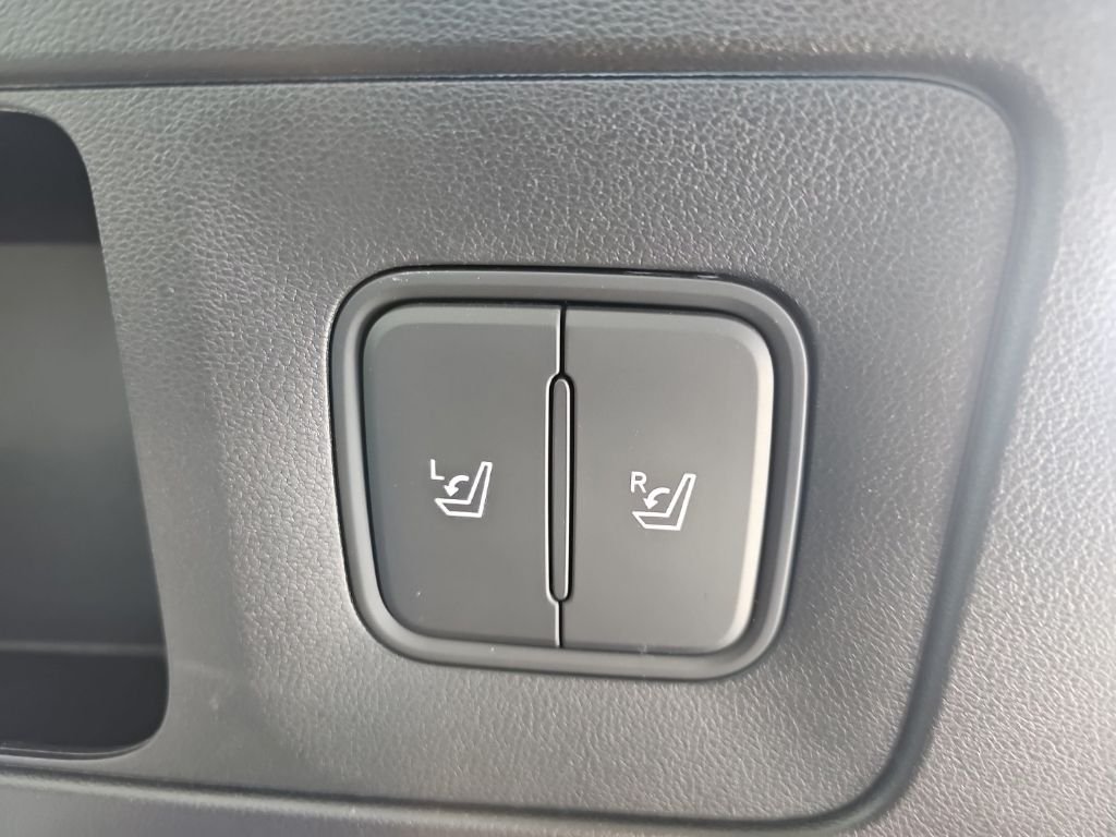 2026 Hyundai IONIQ 9 SEL - Photo 40