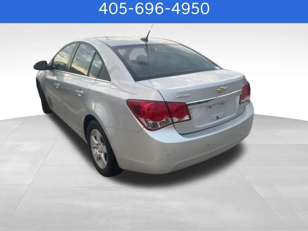 Pre-Owned 2012 Chevrolet Cruze LT w/1LT