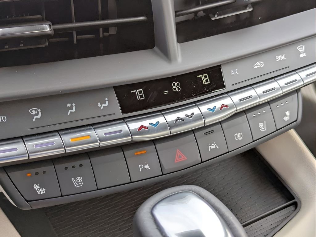 2025 Cadillac CT4 Premium Luxury - Photo 12