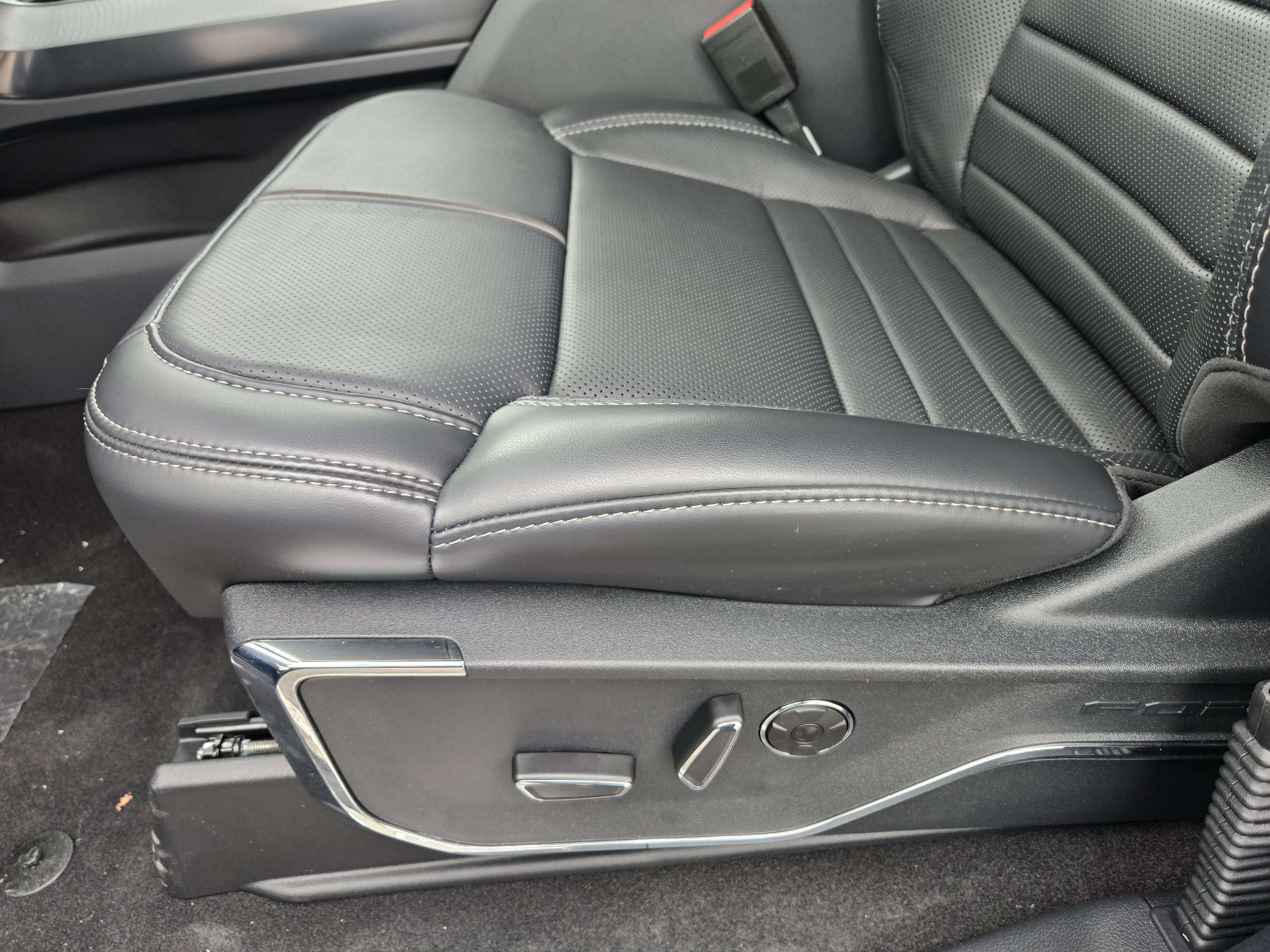 New 2026 Antimatter Blue Metallic Ford Platinum image 15
