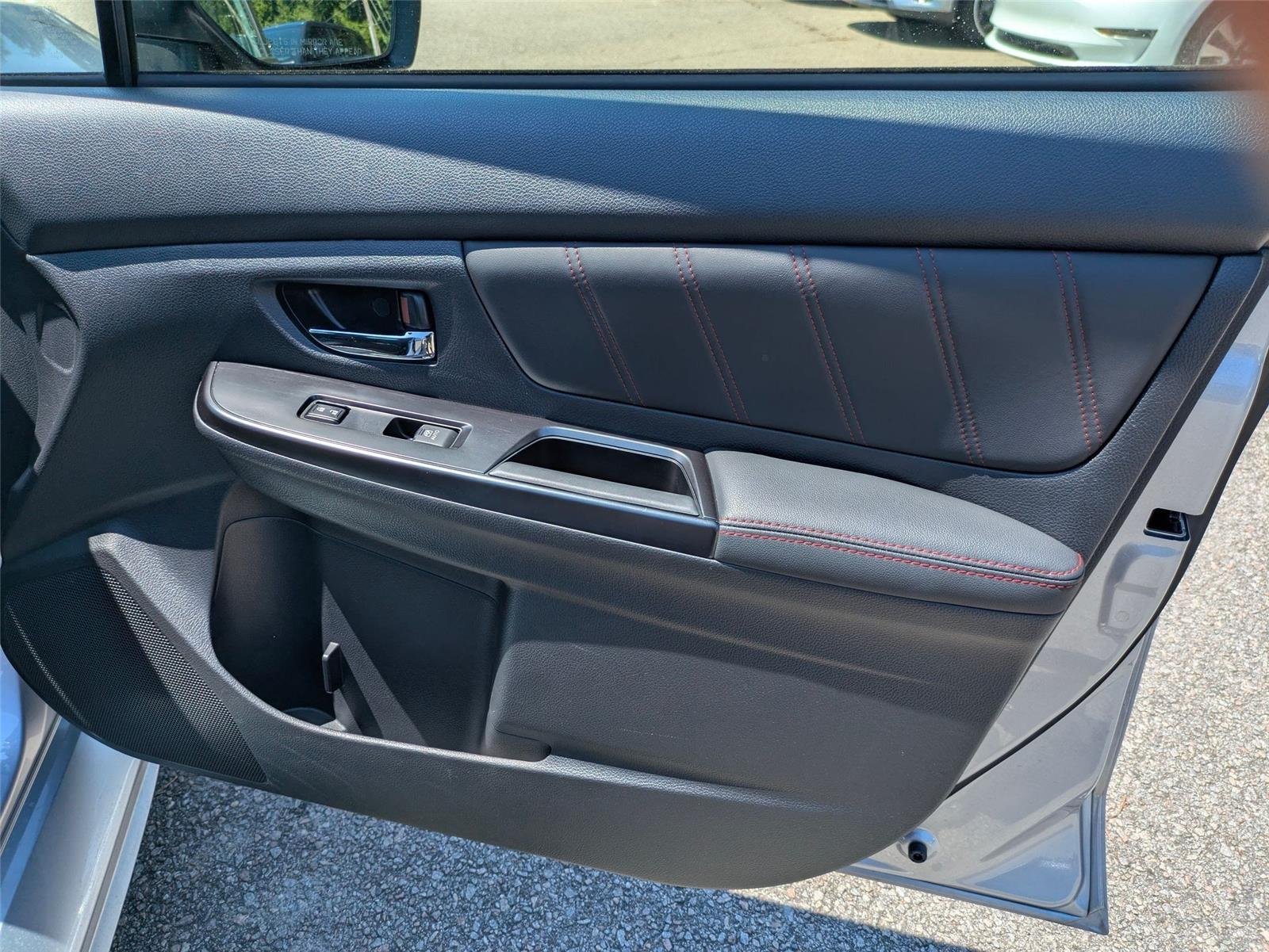 Used 2021 Ice Silver Metallic Subaru  image 30