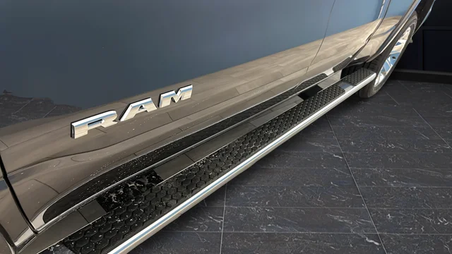 New 2026 Granite Crystal Metallic Clear-Coat Exterior Paint RAM Big Horn/Lone Star image 41