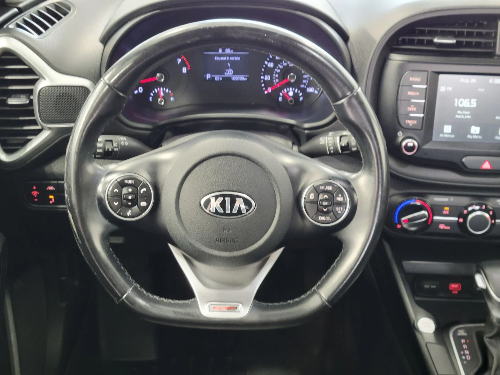 Used 2020 White Kia GT-Line image 27