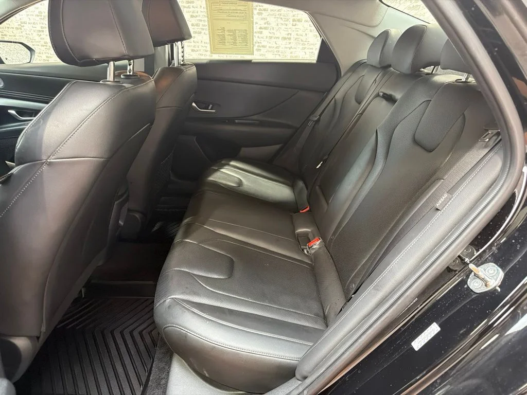 Used 2024 Abyss Black Hyundai Limited image 13