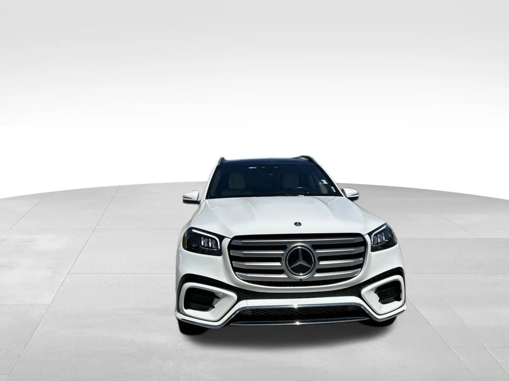 Used 2025 Polar White Mercedes-Benz GLS 580 image 8