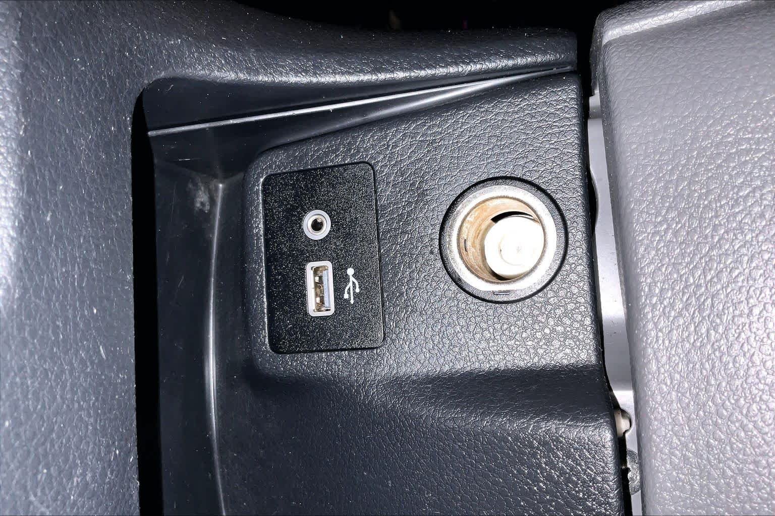 Used 2021 Fresh Powder Nissan SV image 33