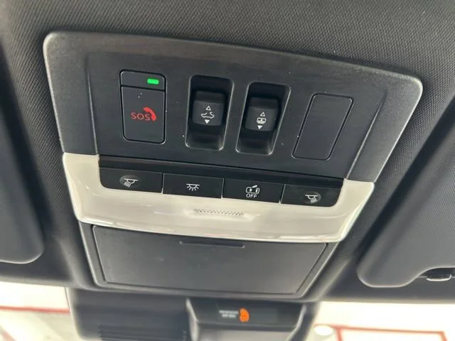 2025 Mitsubishi Outlander Plug-in Hybrid SEL Black Edition - Photo 25