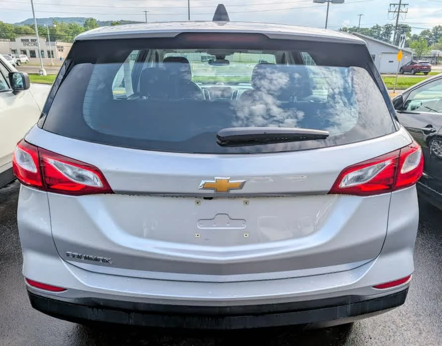 Used 2020 Silver Ice Metallic Chevrolet LS image 5