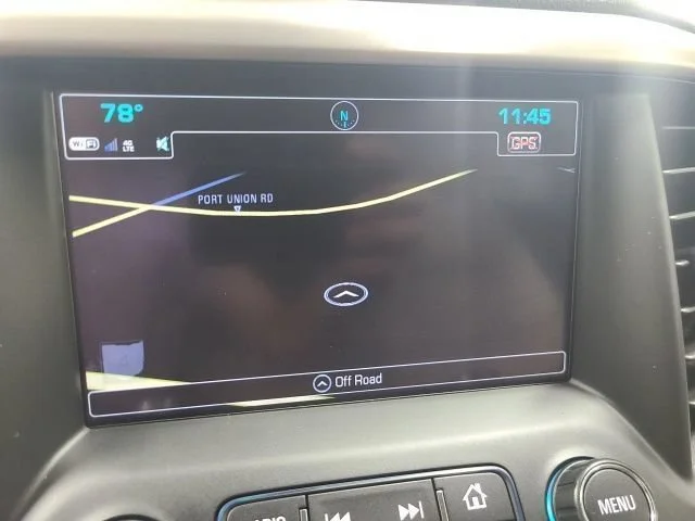 Used 2019 White Frost Tricoat GMC Denali image 30