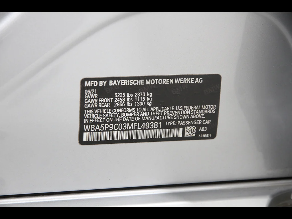 Used 2021 Glacier Silver Metallic BMW 330e xDrive image 26