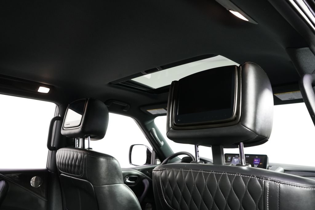 Used 2022 Black Obsidian INFINITI Sensory image 17
