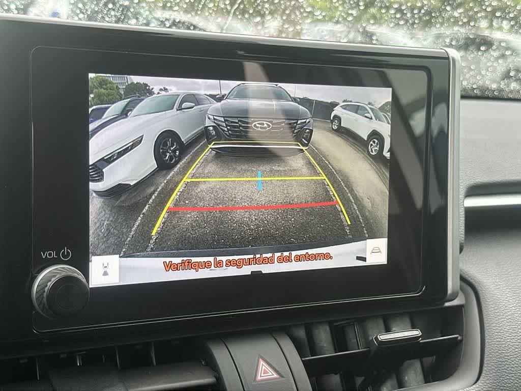 Used 2025 Ice Cap Toyota LE image 23