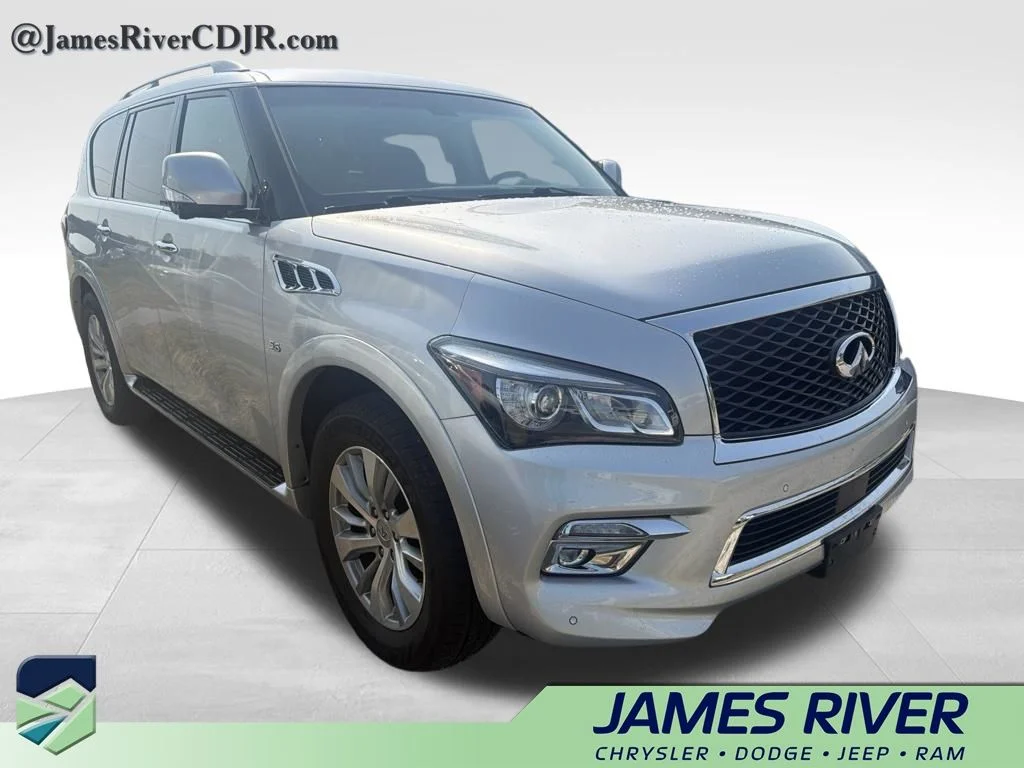 Used 2017 Silver INFINITI Limited image 4