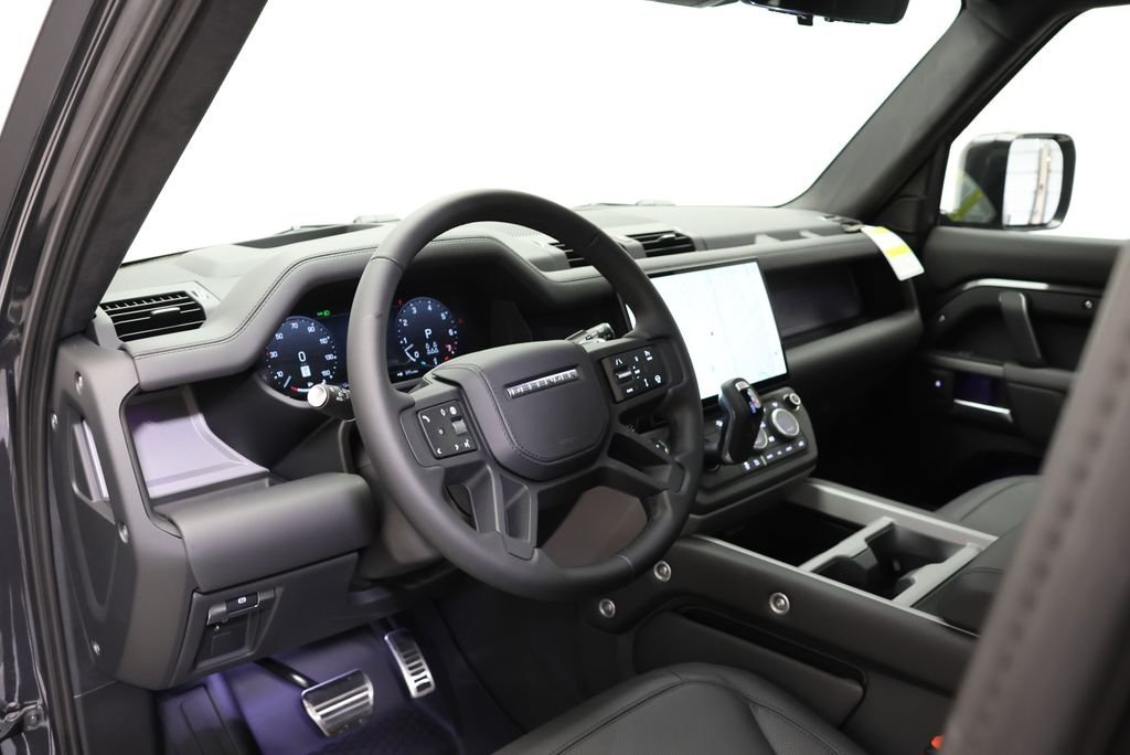 New 2026 Carpathian Grey LAND ROVER V8 image 27