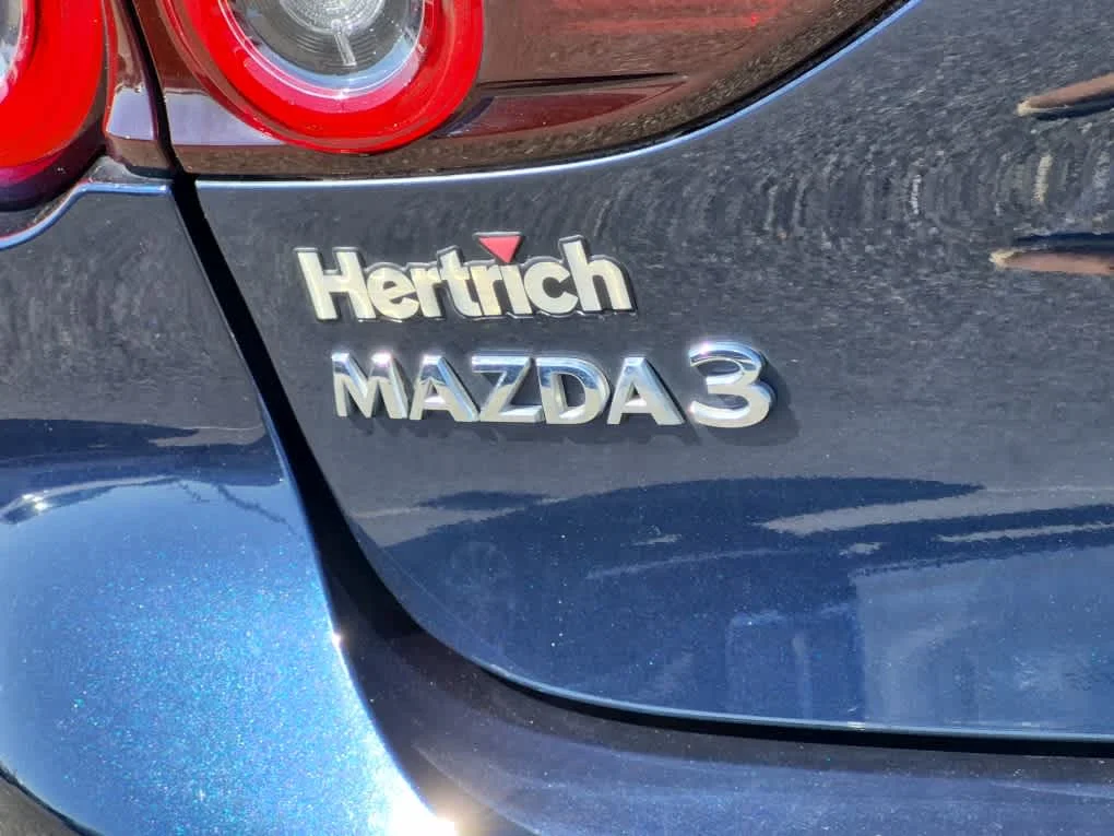 Used 2022 Deep Crystal Blue Mica Mazda Select image 20