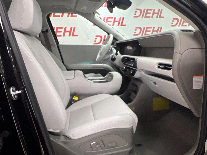 New 2027 Red Hyundai SEL Premium image 13