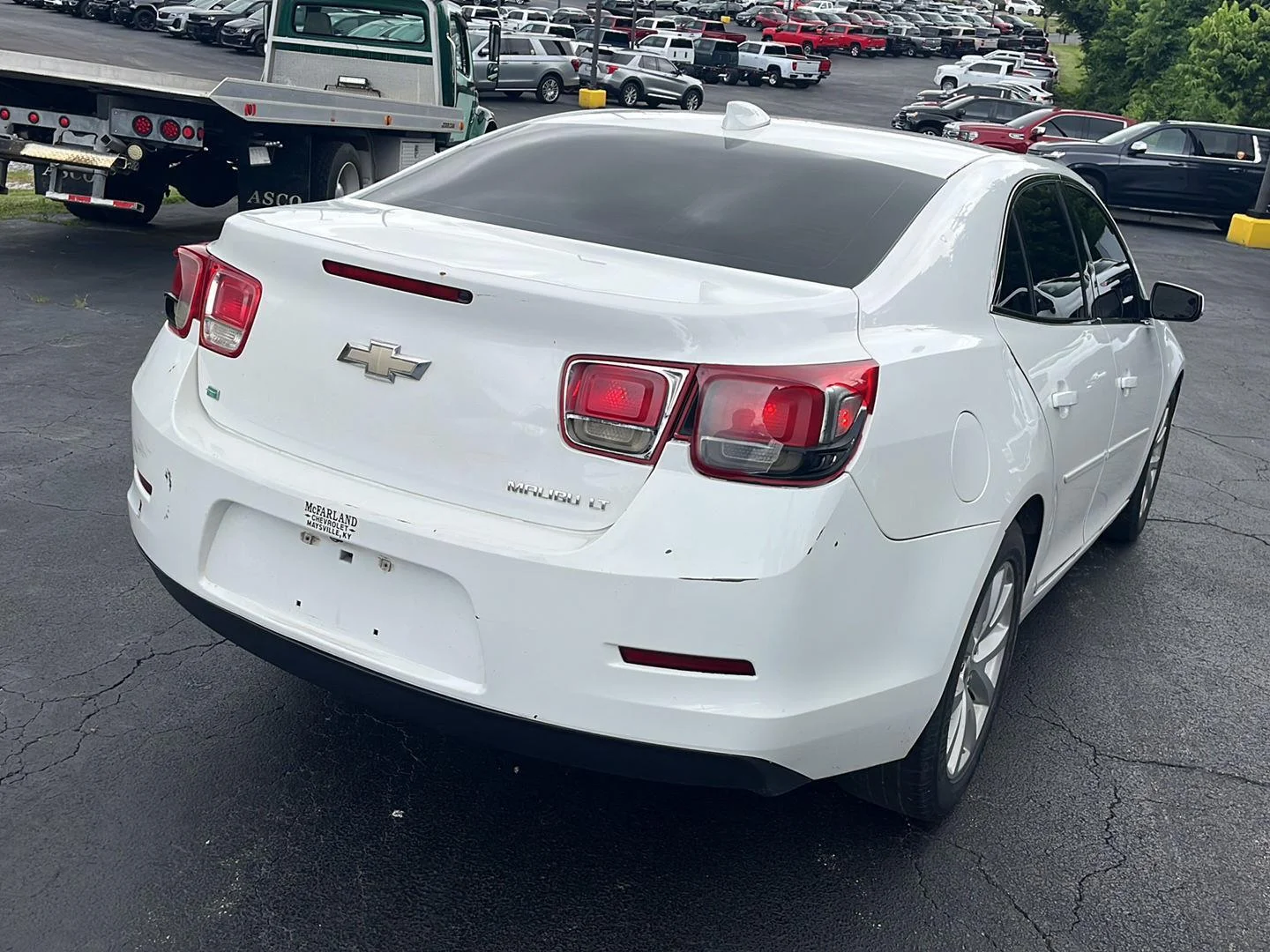 Used 2015 SUMMIT WHITE Chevrolet LT image 5