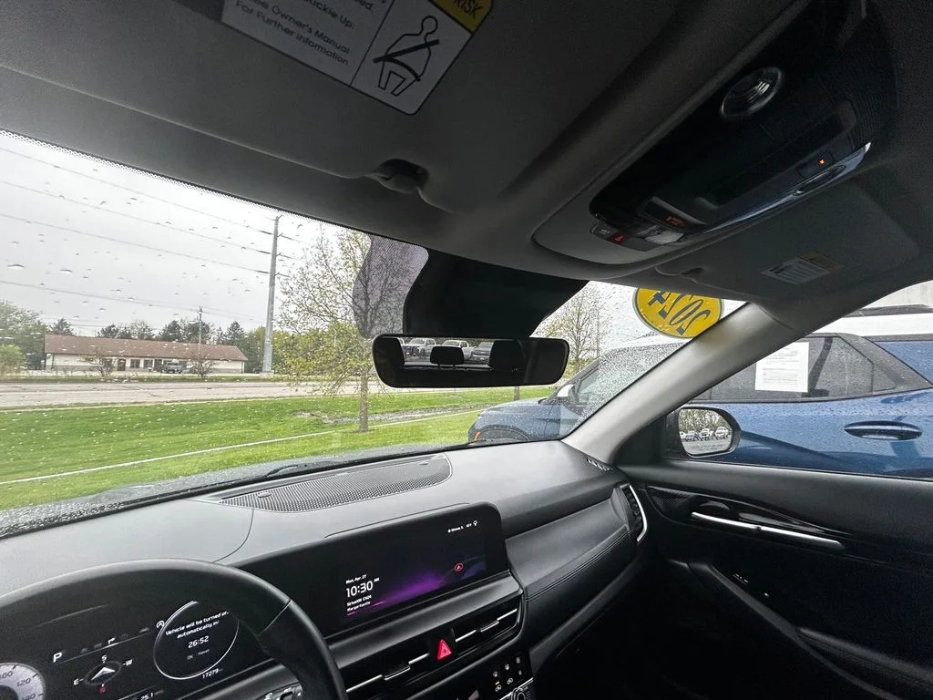 Used 2024 Gray Kia EX image 4