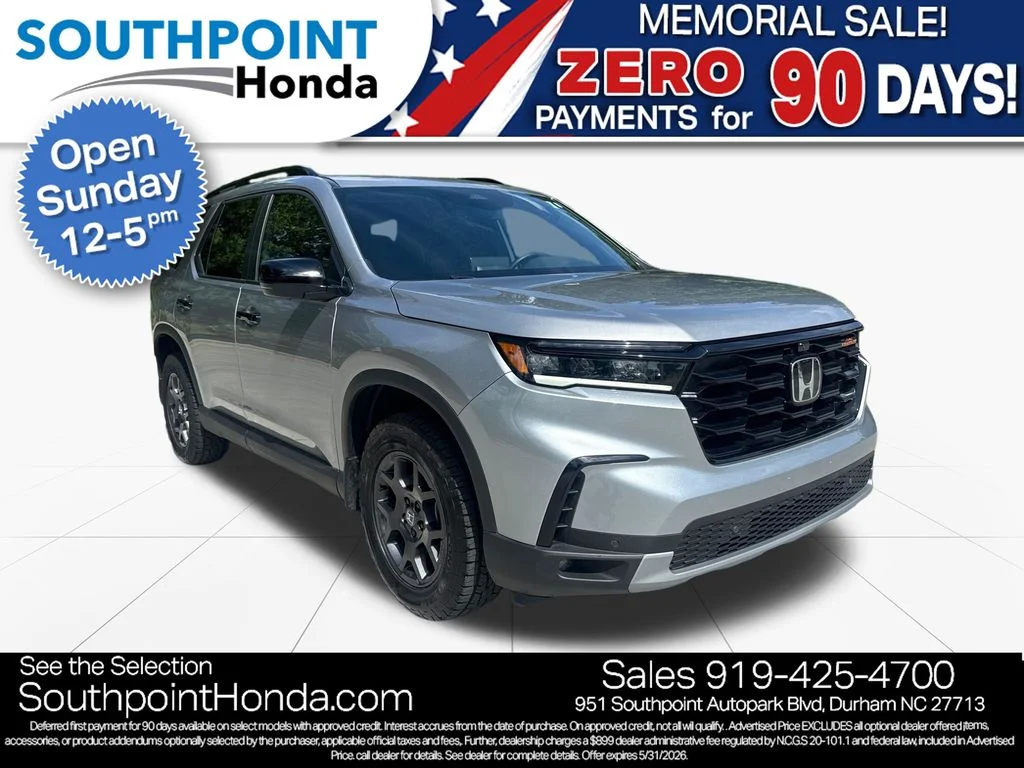 2025 Honda Pilot TrailSport AWD's photo
