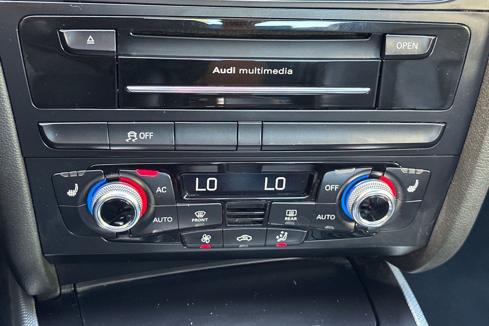 Used 2014 WHITE Audi Premium Plus image 19