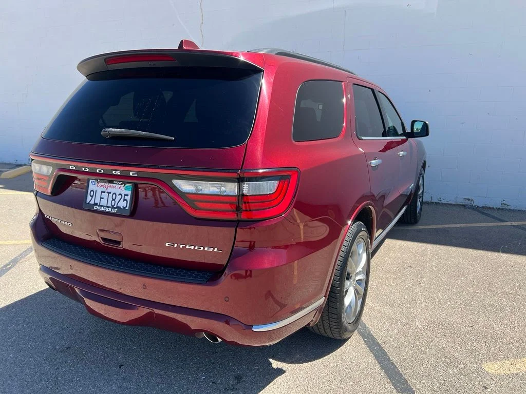 Used 2022 Octane Red Pearlcoat Dodge Citadel image 9