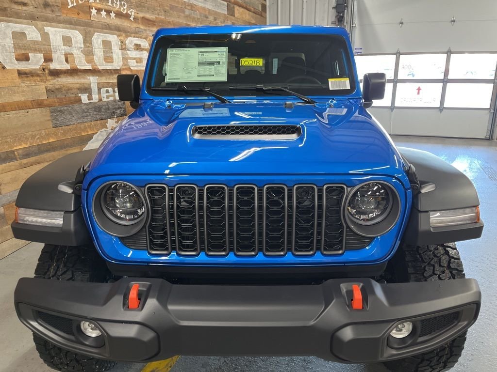New 2026 Hydro Blue Pearl-Coat Exterior Paint Jeep Mojave image 9