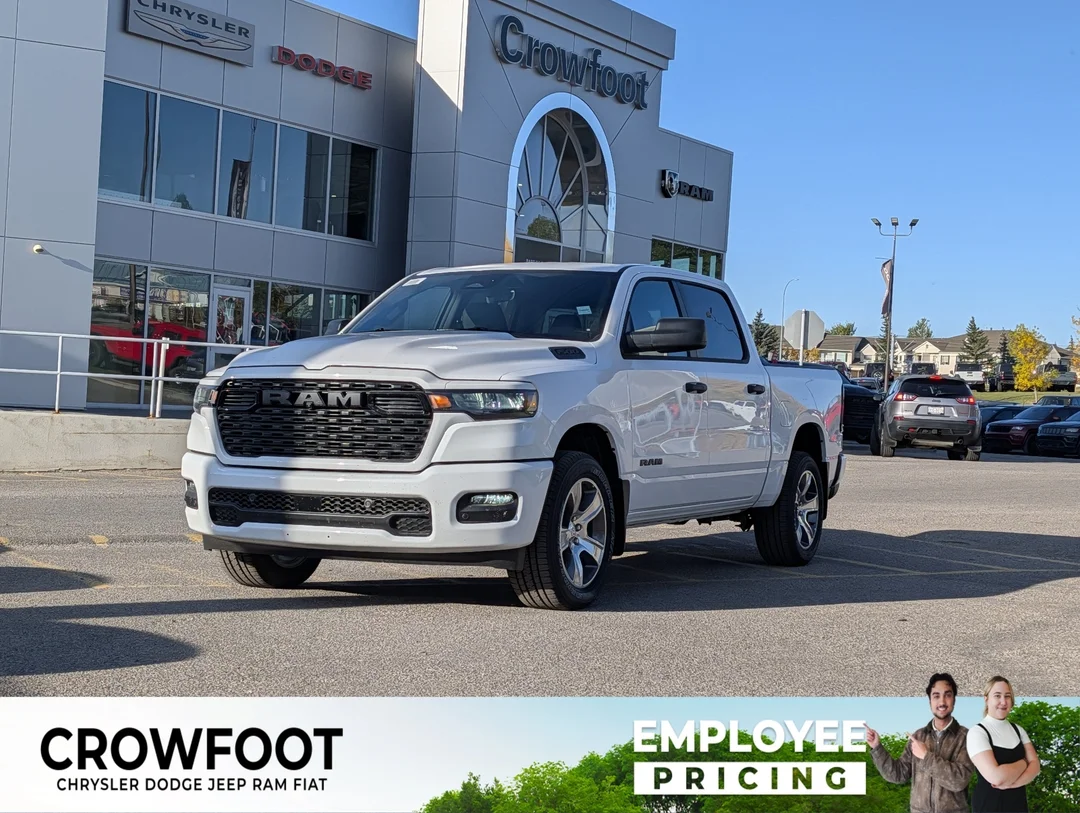 New 2026 White RAM Express - - 4x4 - Remote Start - Adaptive Cruise Control - Class IV Towing & More! image 1