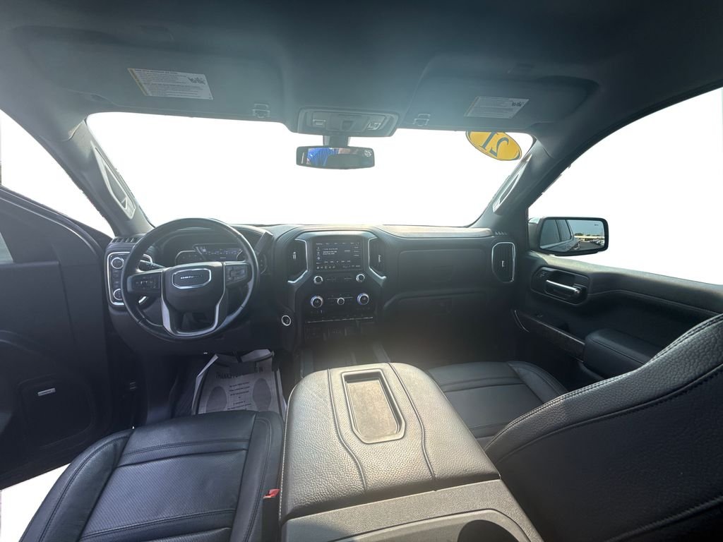 Used 2021 Hunter Metallic GMC Denali image 9