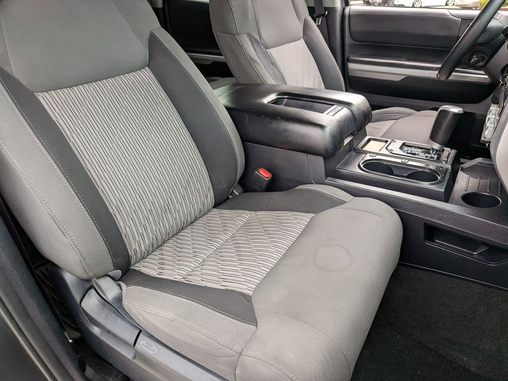 Used 2017 Gray Toyota SR5 image 30