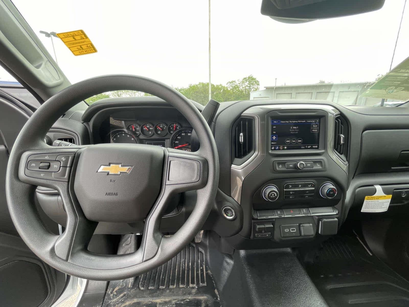New 2026 Summit White Chevrolet Work Truck image 15