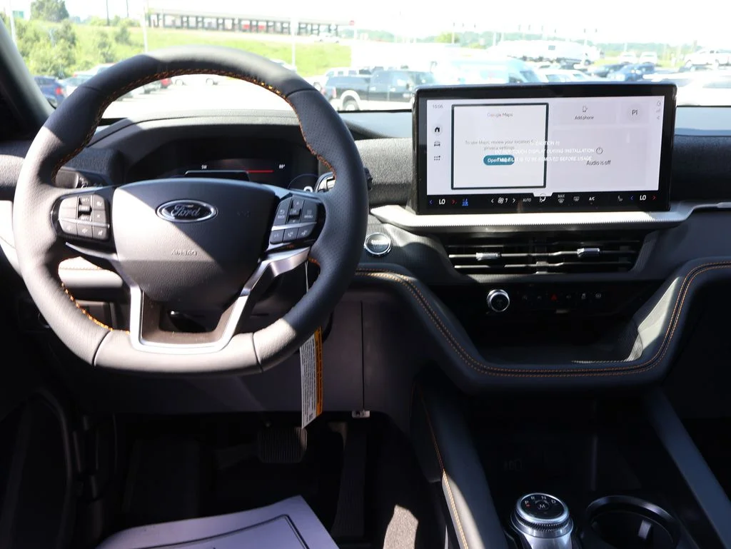 New 2026 Star White Metallic Tri-Coat Ford Tremor® image 20