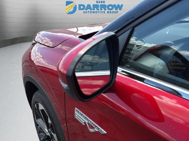 Used 2025 Red Mitsubishi SEL image 14