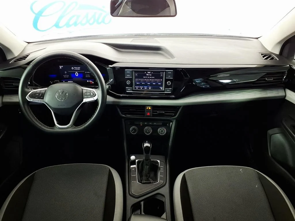 Used 2022  Volkswagen S image 14