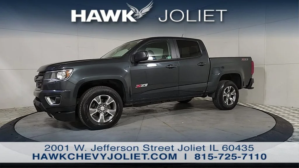 Used 2018 Gray Chevrolet Z71 image 4