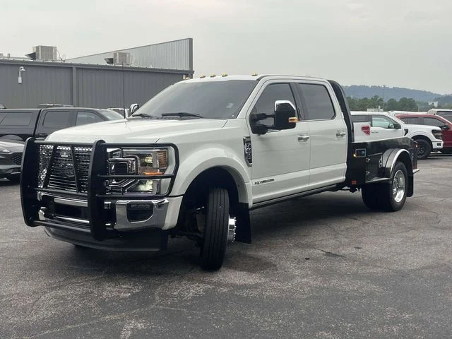 Used 2022 White Ford King Ranch image 8