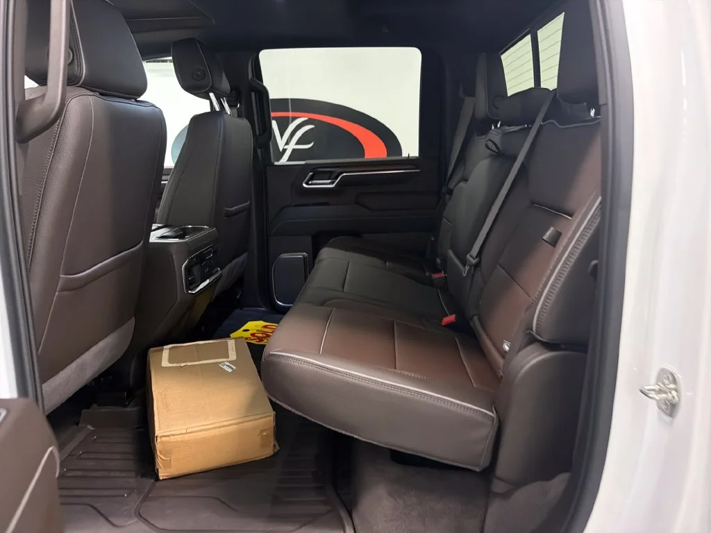 Used 2025 White GMC Denali image 15