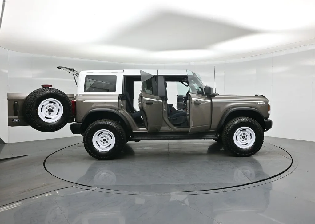 New 2026 Gray Ford Heritage Edition image 4