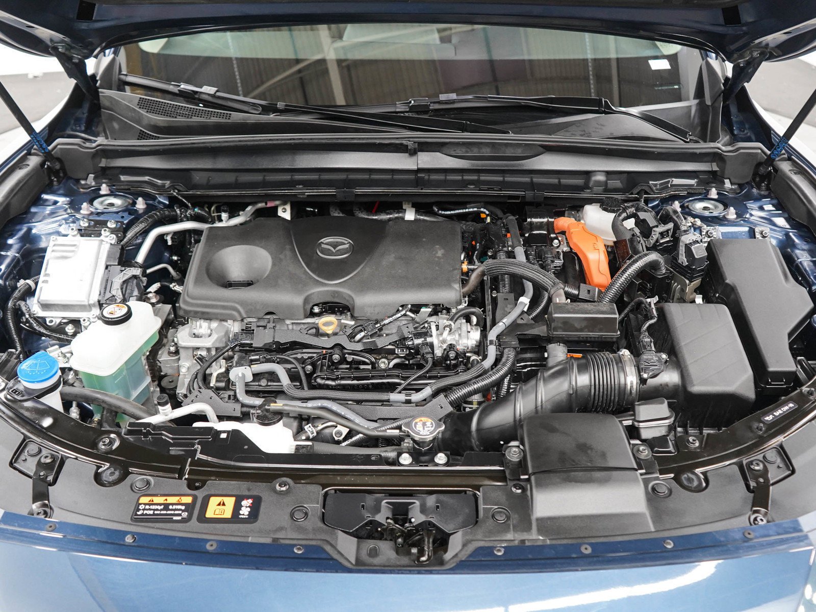 Certified Used 2026 Ingot Blue Metallic Mazda Premium image 33
