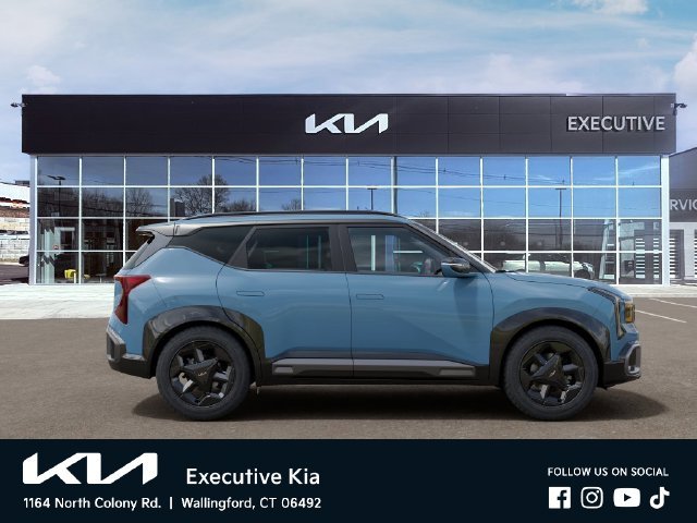 New 2027 Frost Blue Kia X-Line S image 7
