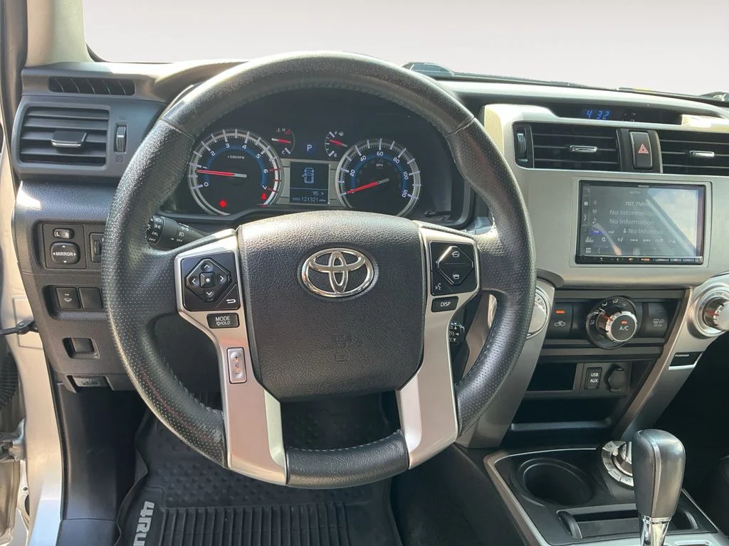 Used 2016 Silver Toyota SR5 Premium image 13