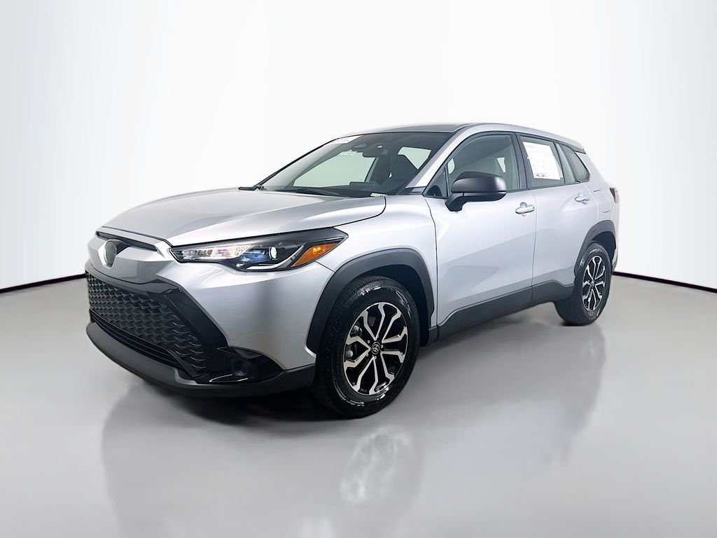 Used 2025 Sonic Silver Toyota Hybrid S image 3