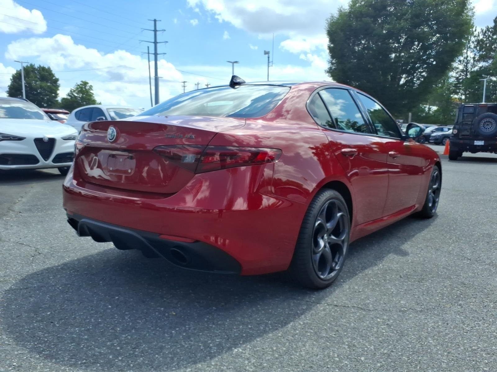 Used 2019 ROSSO COMPETIZIONE TRI-COAT Alfa Romeo TI image 2