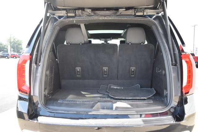 Used 2021 Black GMC Denali image 18