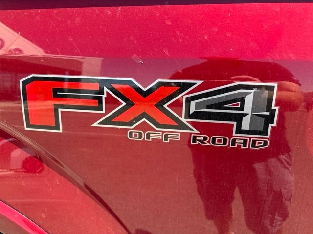 Used 2016 Red Ford Lariat image 6